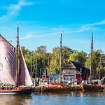 5- Sterne Duenenrast Mit Blick Ueber Den Saaler Bodden Apartment