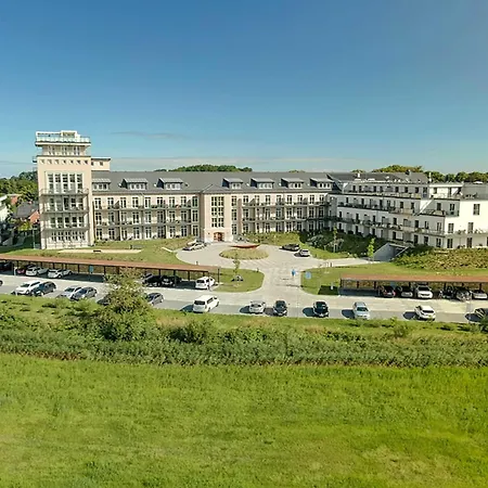 Duenenrast In Der Seefahrtschule * Wustrow (Fischland)