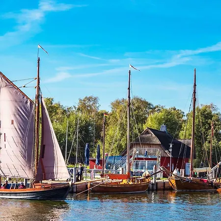5- Sterne Duenenrast Mit Blick Ueber Den Saaler Bodden 아파트